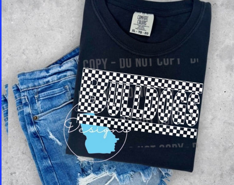 Checkered retro Bulldog graphic tee