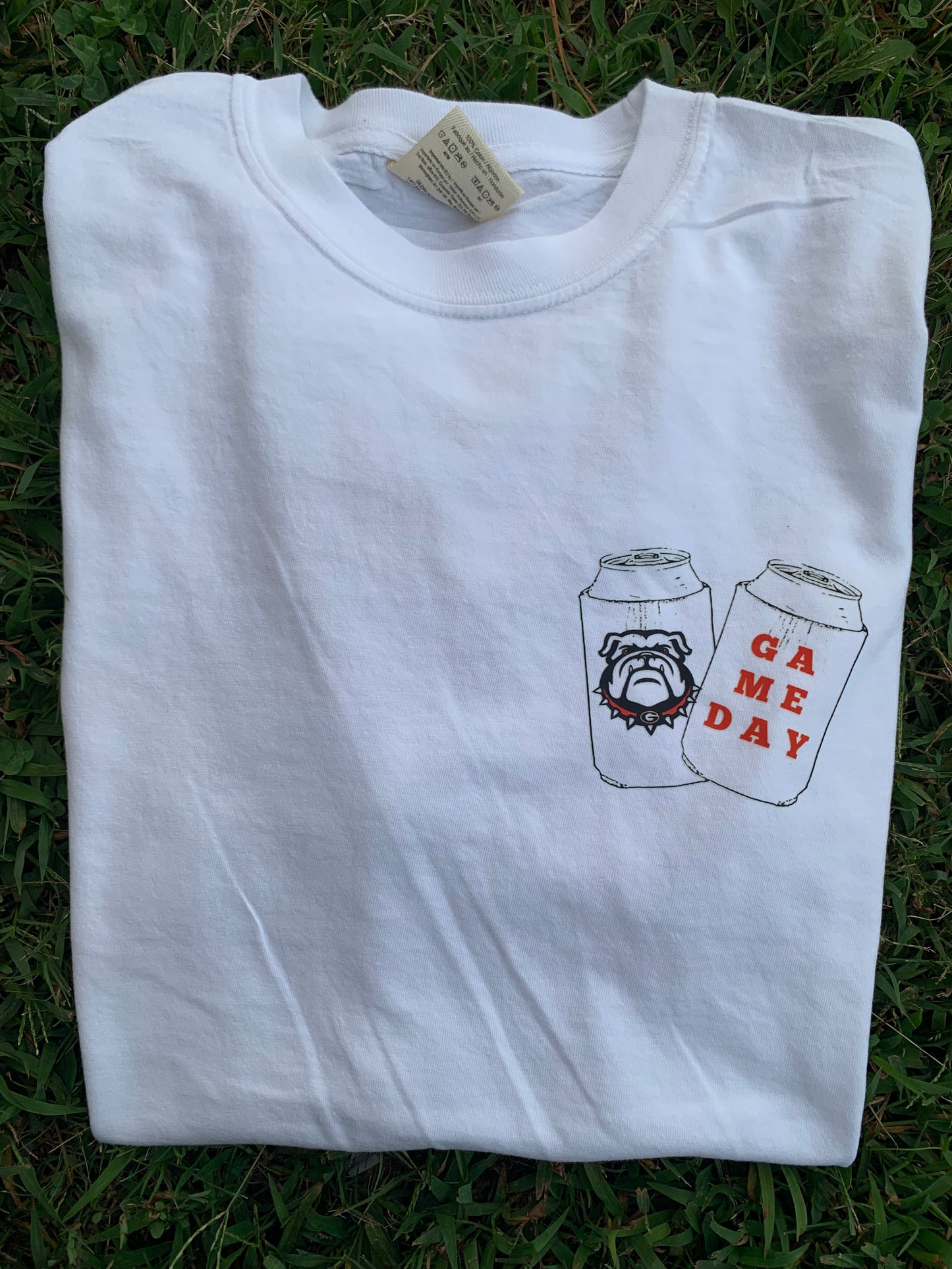 Saturdays are for Dawgs graphic tee