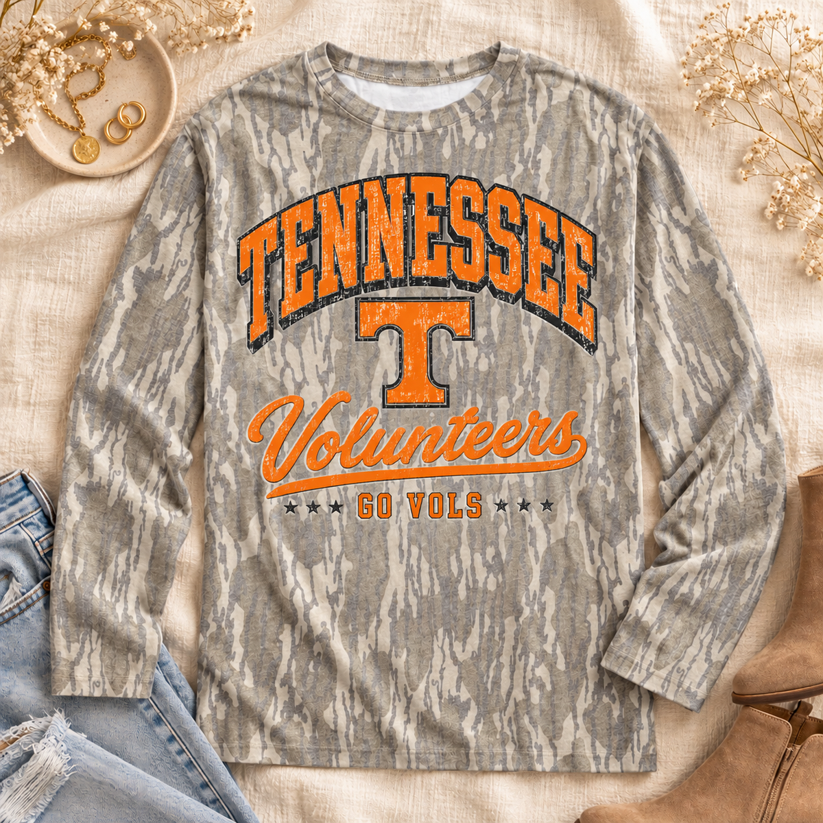 Tennessee Volunteers vintage graphic light camo long sleeve shirt